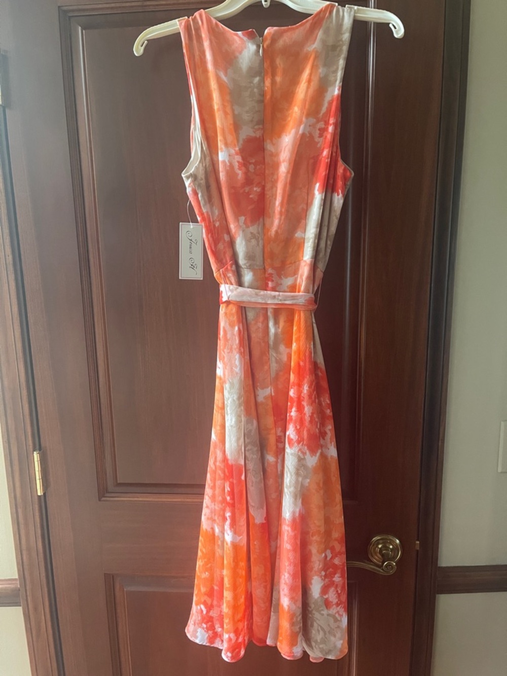 Sleeveless Orange Lined Watercolor Tie-Waist Midi Dress - Picture 2 of 4